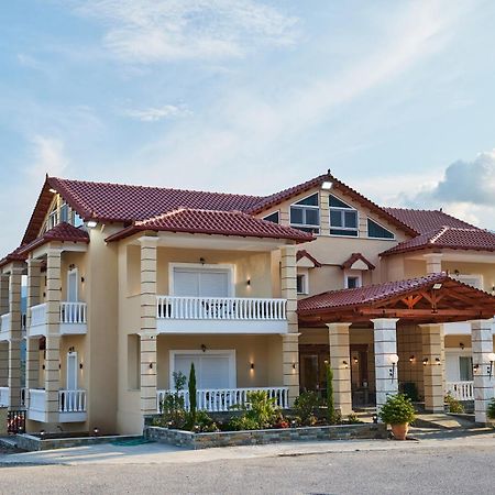 Famissi Suites 2 Kalambaka Exterior foto