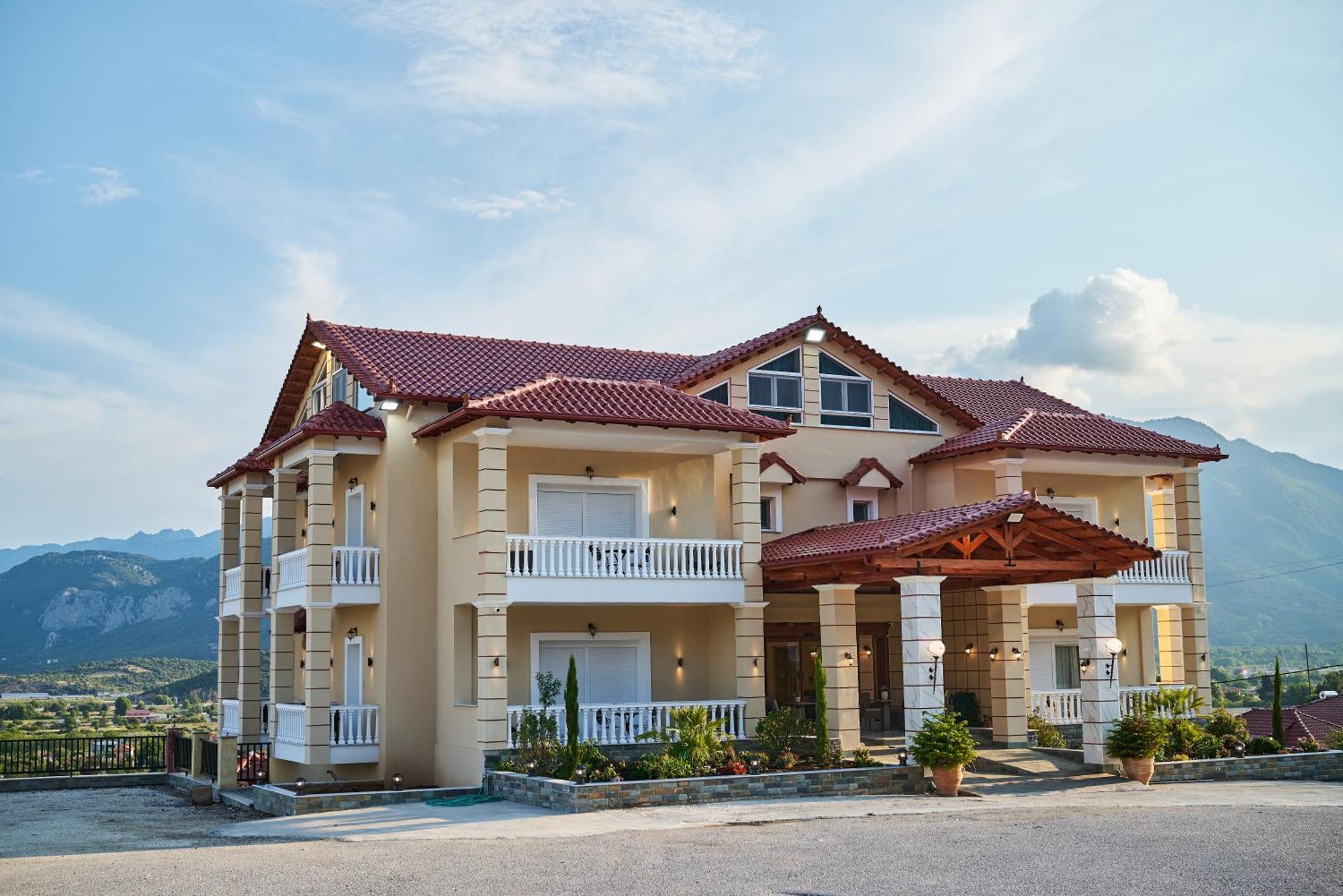 Famissi Suites 2 Kalambaka Exterior foto
